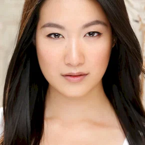 Photo star :  Kara Wang