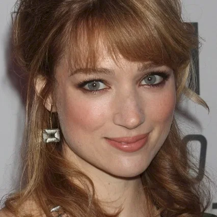 Kristen Connolly