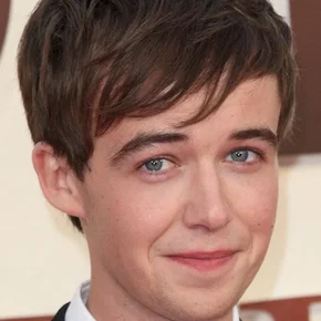 Photo star :  Alex Lawther