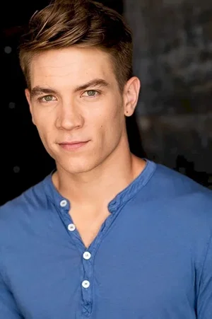  Lucas Adams