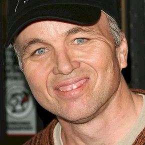 Photo star : Clint Howard