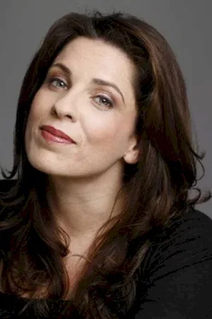  April Stewart photo