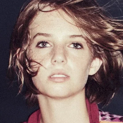  Maya Hawke