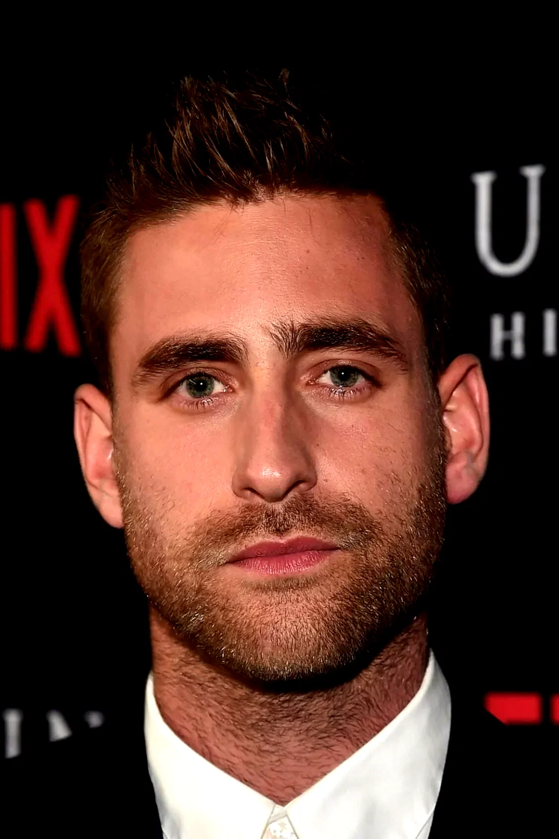 Oliver Jackson-Cohen 