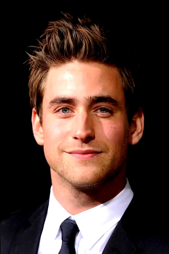 Oliver Jackson-Cohen 