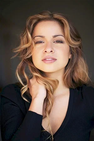 Zara Michales photo