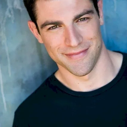 Max Greenfield