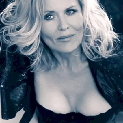  Grażyna Szapołowska