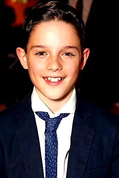  Harry Collett