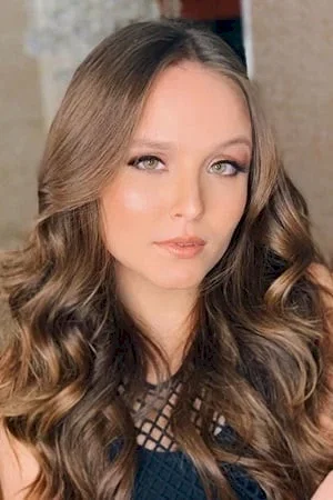  Larissa Manoela
