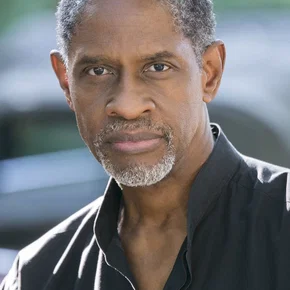Photo star : Tim Russ