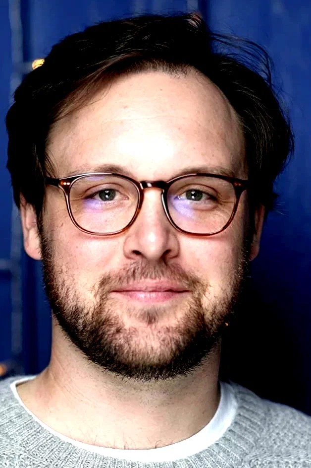  Max Barbakow