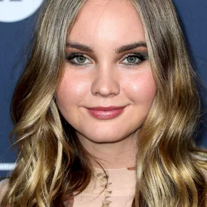Photo star : Liana Liberato