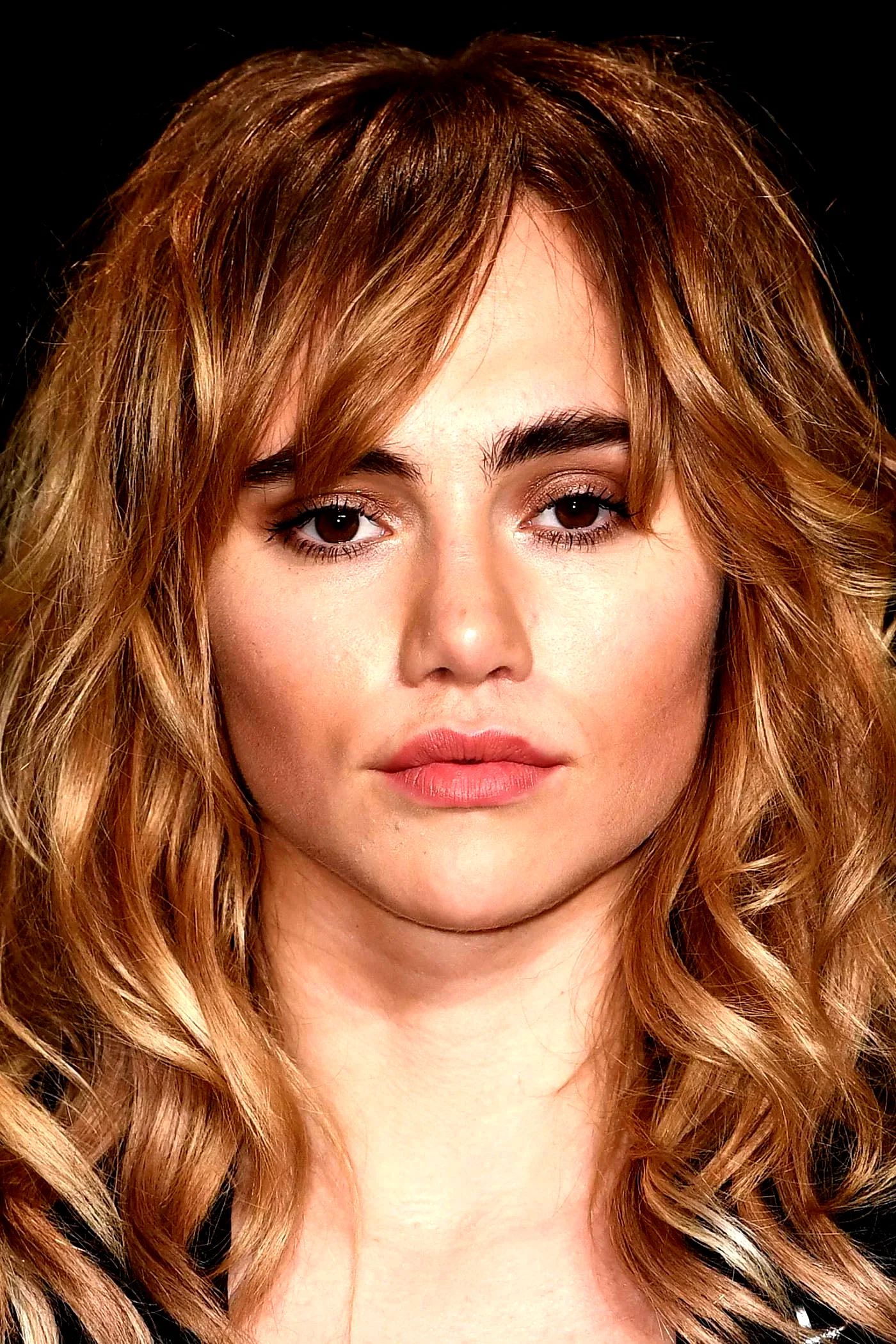  Suki Waterhouse