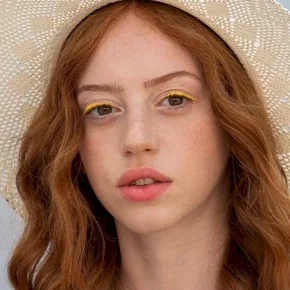 Photo star :  Lily Newmark