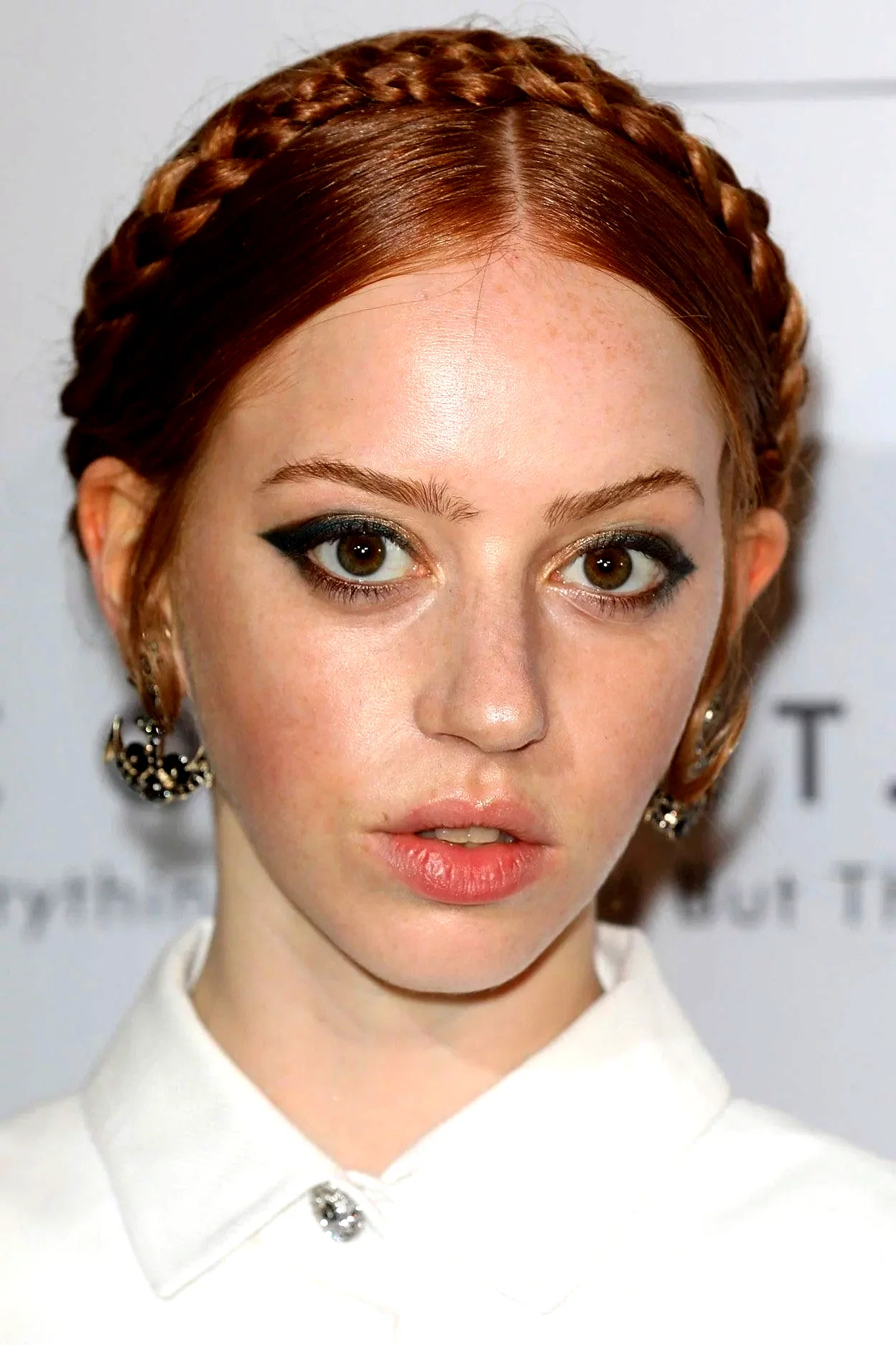  Lily Newmark