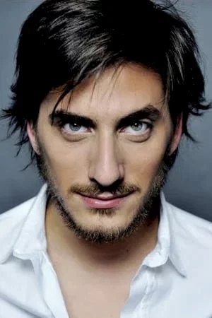 Luca  Marinelli  photo