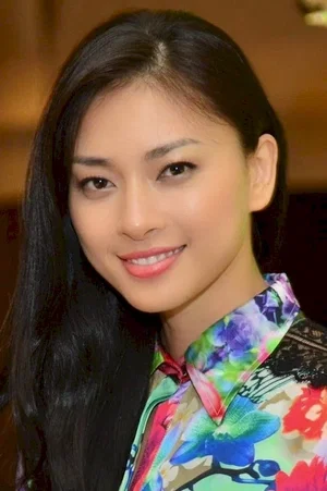  Van Veronica Ngo photo