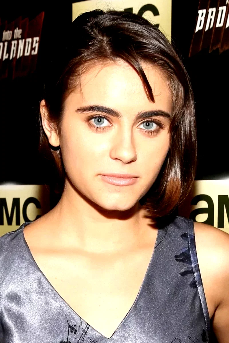  Alexia Ioannides