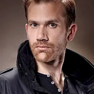  Aaron Moorhead