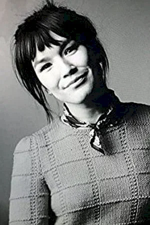  Zoe Chao photo