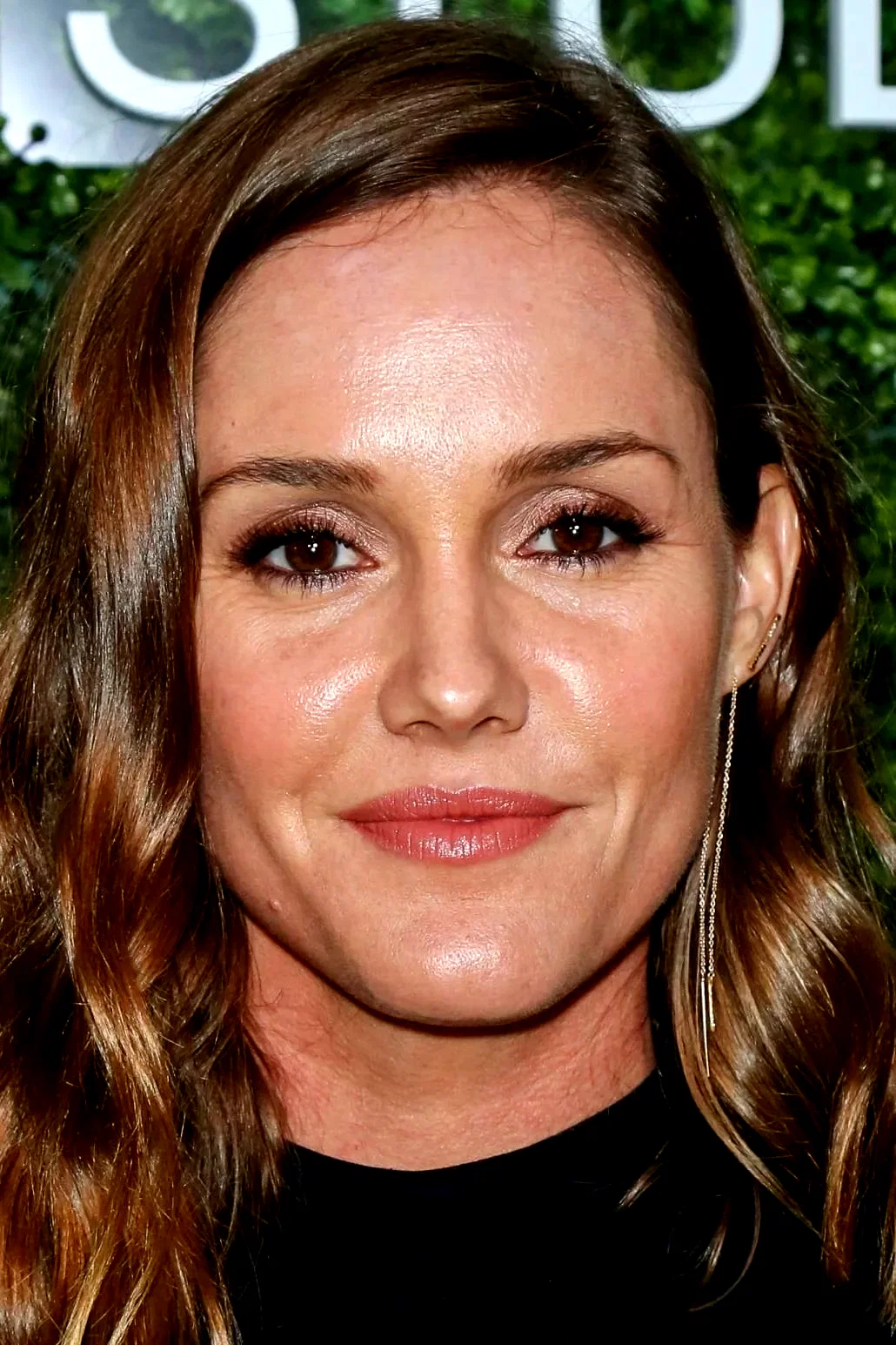 Erinn Hayes