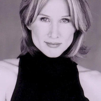  Michelle Johnston