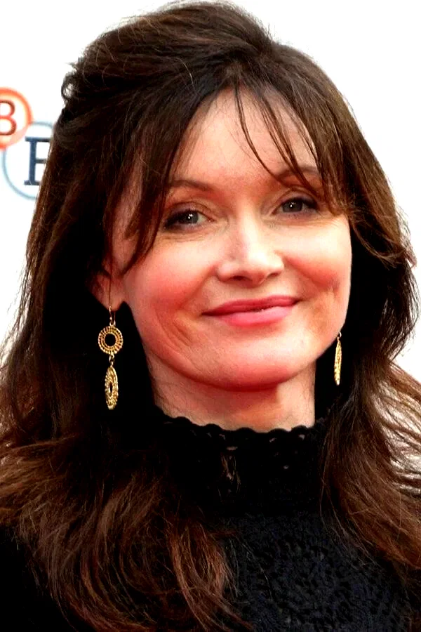 Essie Davis