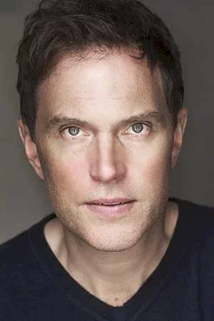 Daniel Lapaine photo