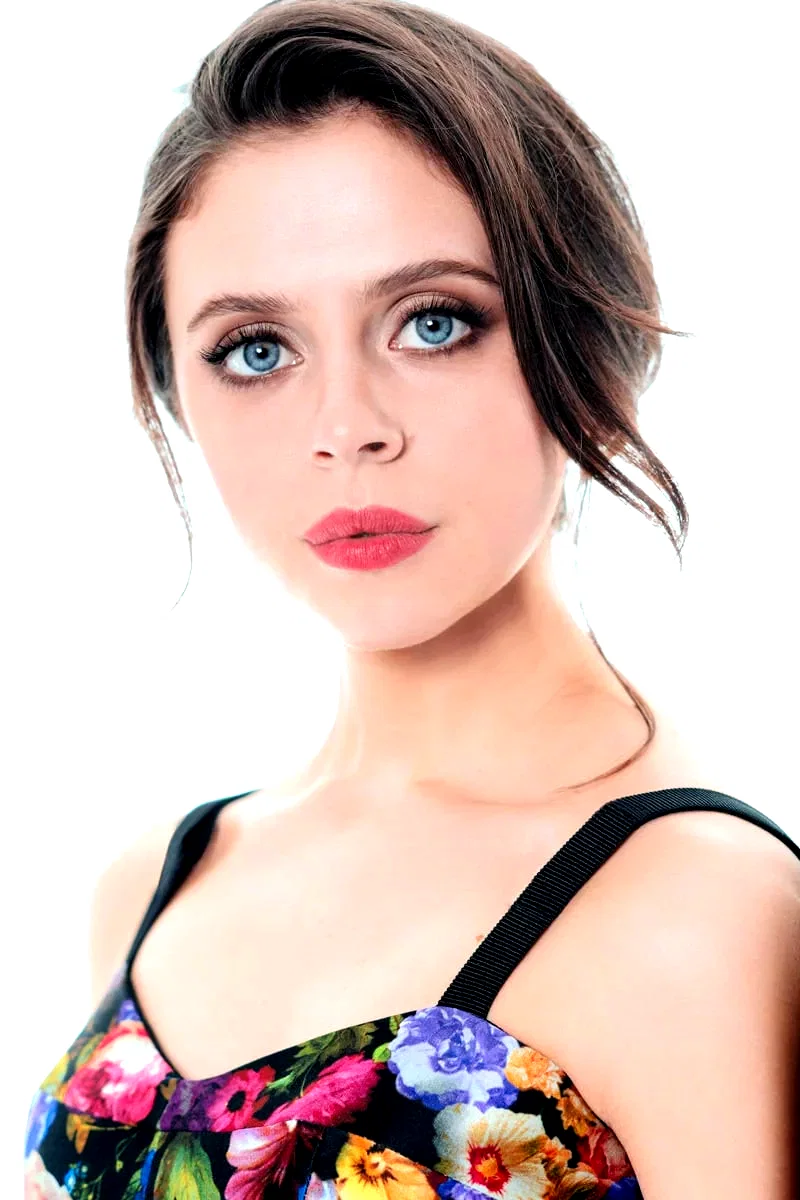 Bel Powley