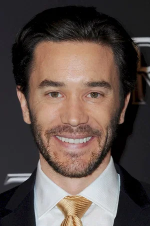 Tom Pelphrey photo