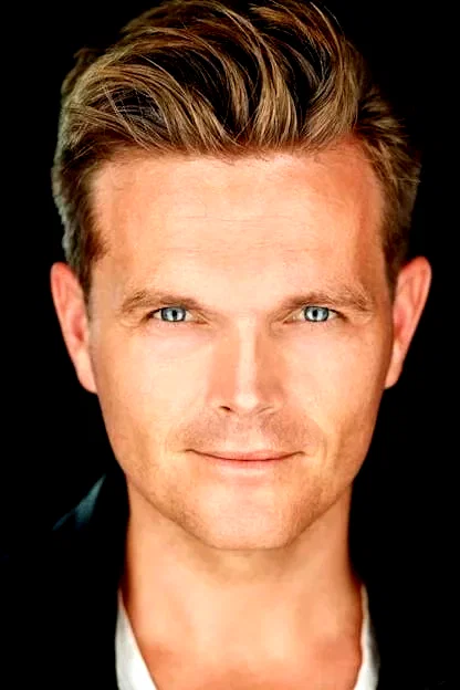  Greg Kriek