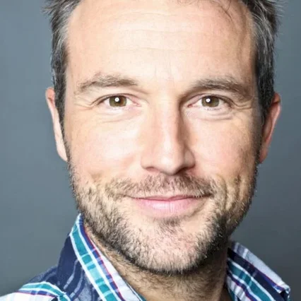  Shaun Benson