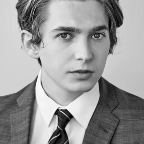 Photo star : Austin Abrams