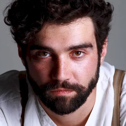  Alec Secăreanu