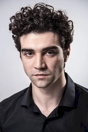  Alec Secăreanu photo