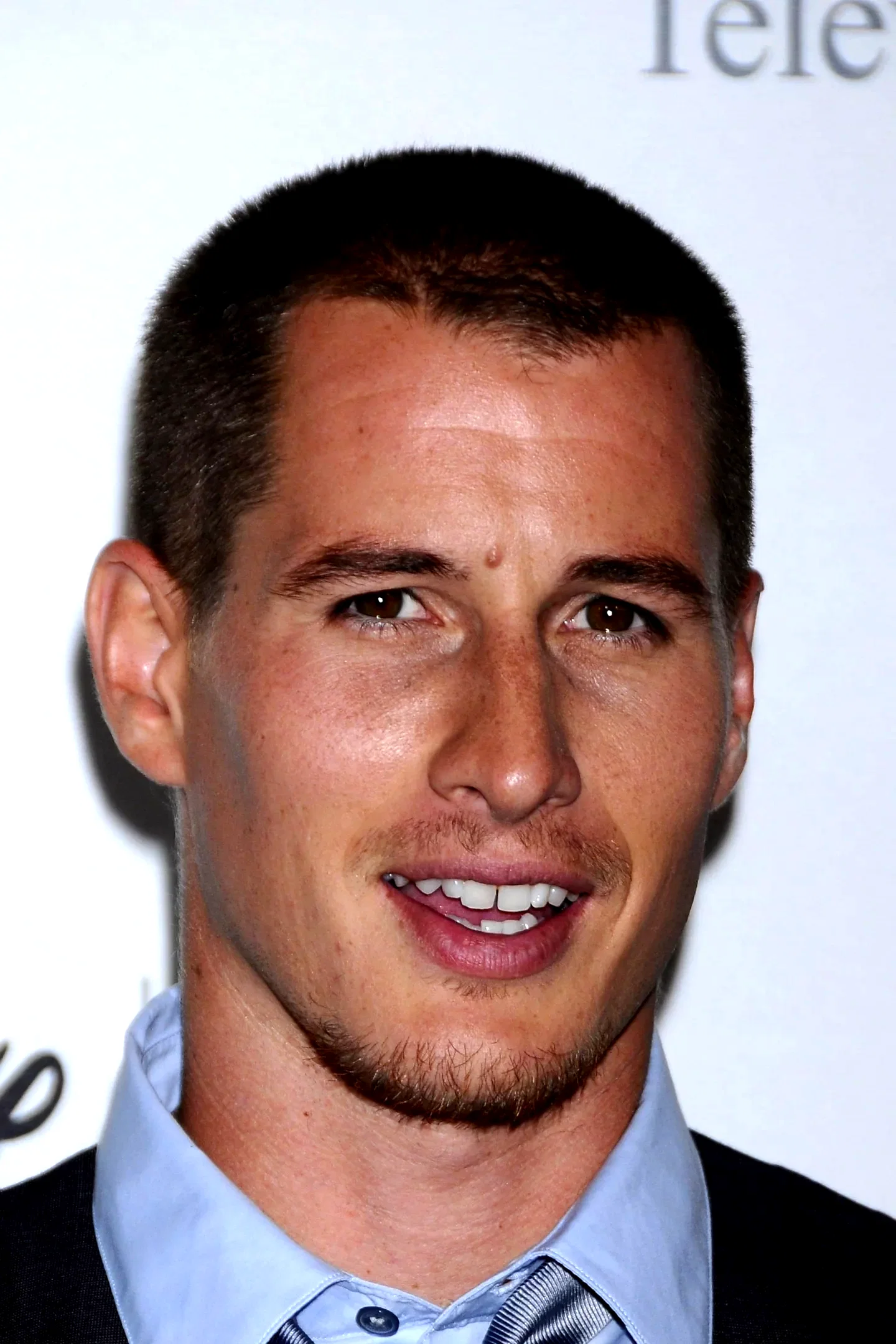  Brendan Fehr