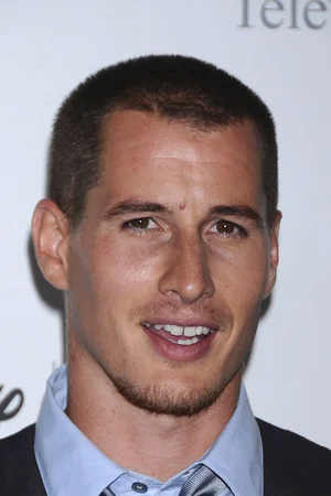  Brendan Fehr photo