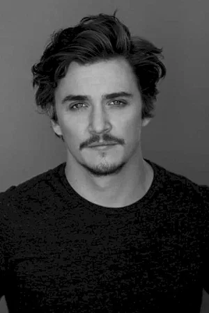 Kyle Gallner photo