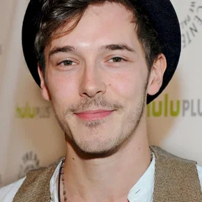 Photo star : Sam Palladio