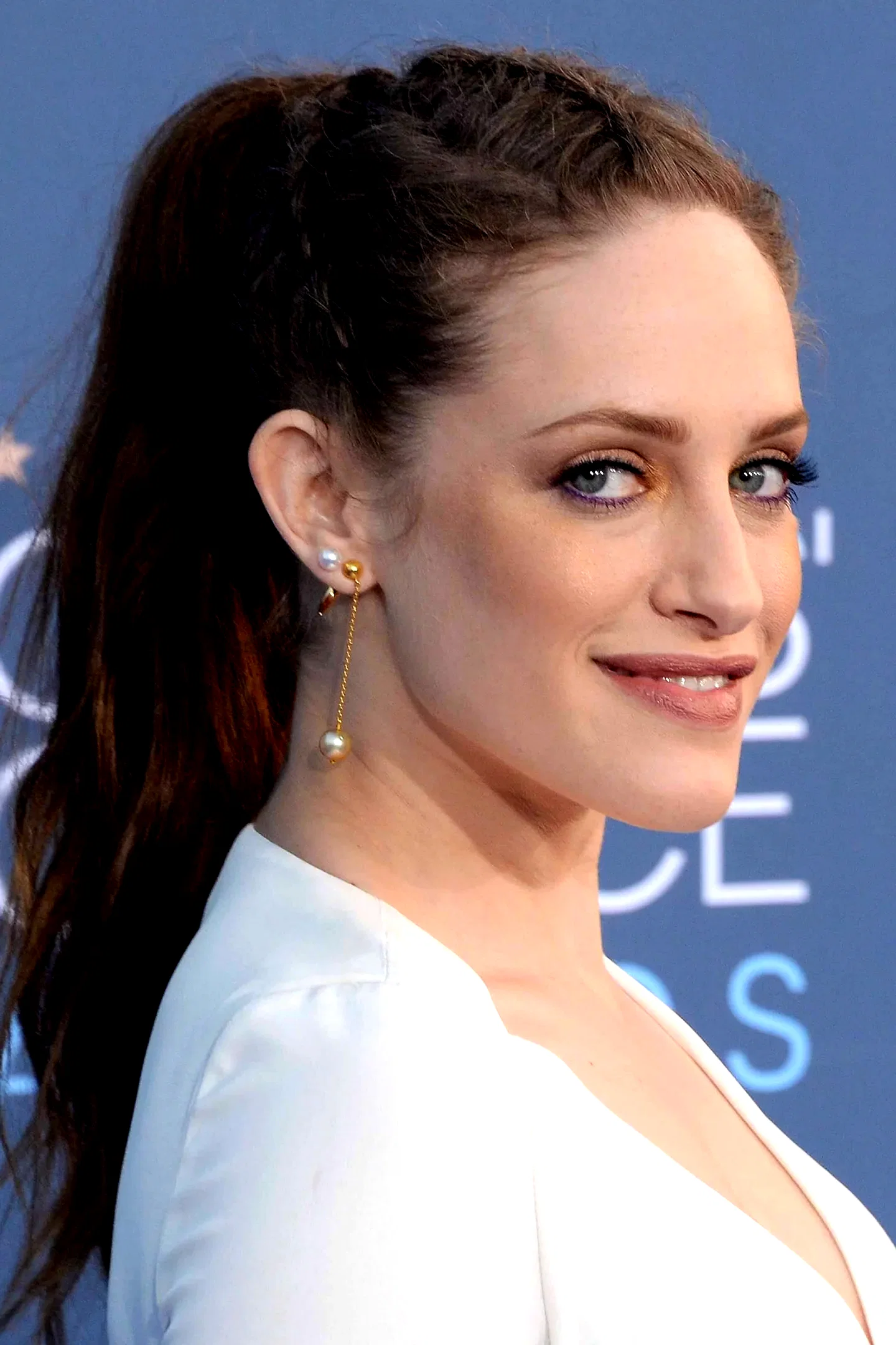 Carly Chaikin