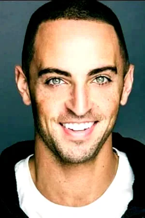  Zach Avery