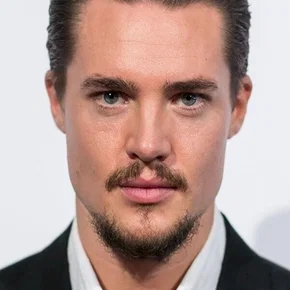 Photo star : Alexander Dreymon