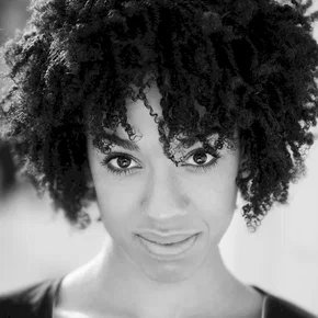 Photo star :  Pearl Mackie