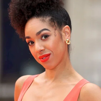  Pearl Mackie