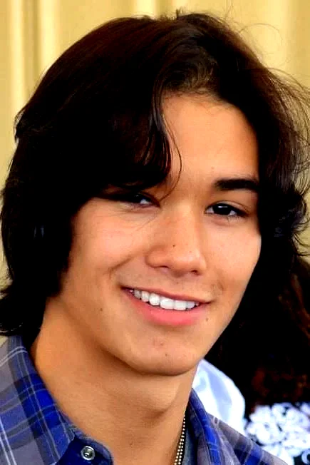  Booboo Stewart