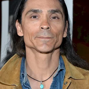 Photo star : Zahn McClarnon