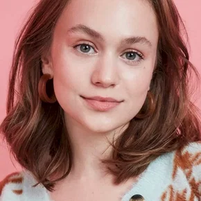 Photo star : Ella Ballentine