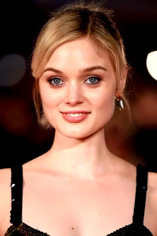 Bella Heathcote