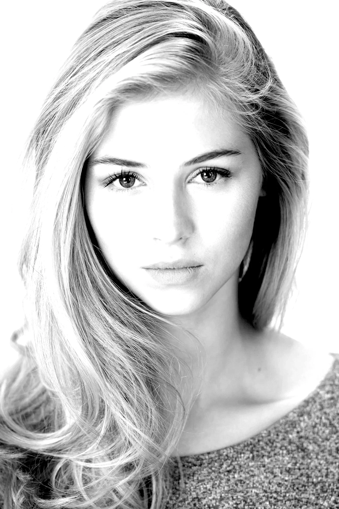  Hermione Corfield